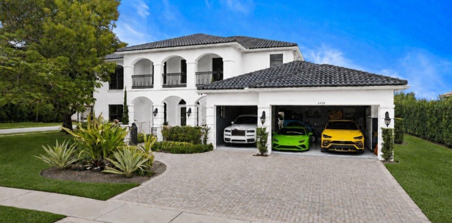 Villa ou maison à Wellington, Floride 6 chambres, 428.84 m2 № 2077502