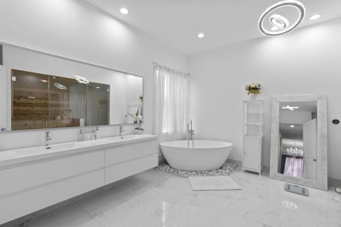 Villa ou maison à vendre à Wellington, Floride: 6 chambres, 428.84 m2 № 2077502 - photo 19