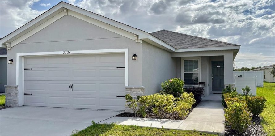 Villa ou maison à Eagle Lake, Floride 3 chambres, 143.35 m2 № 1822456