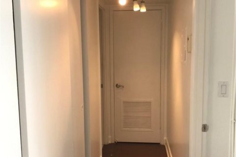 Copropriété à louer à Pompano Beach, Floride: 1 chambre, 66.98 m2 № 2388401 - photo 13