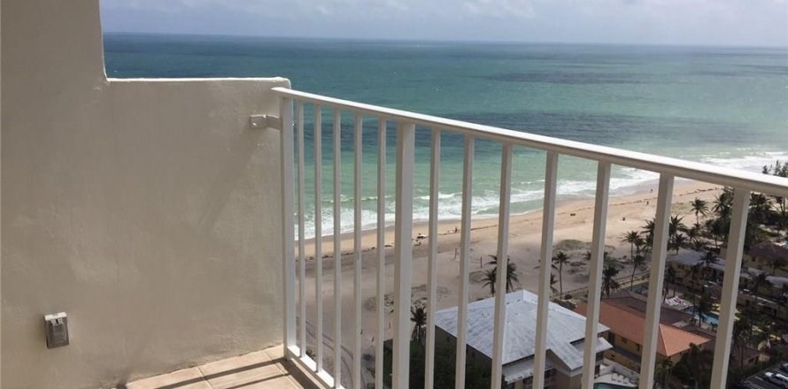 Condo à Pompano Beach, Floride, 1 chambre  № 2388401