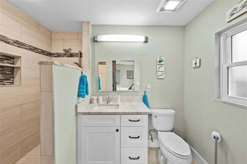 House in Saint Pete Beach, Florida 3 bedrooms, 230.96 sq.m. № 1902991 - photo 25