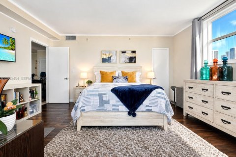 Copropriété à louer à Hollywood, Floride: 2 chambres, 108.7 m2 № 2346821 - photo 10