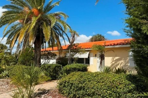 Villa ou maison à vendre à Saint Pete Beach, Floride: 2 chambres, 106.19 m2 № 2429332 - photo 8