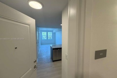 Снять в аренду кондоминиум в Орландо, Флорида 2 спальни, 95.04м2, № 2048109 - фото 3