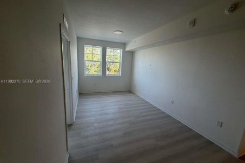 Снять в аренду кондоминиум в Орландо, Флорида 2 спальни, 95.04м2, № 2048109 - фото 9