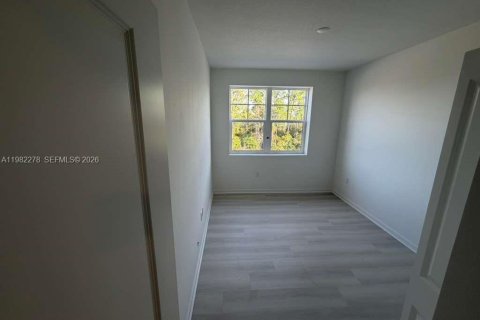 Снять в аренду кондоминиум в Орландо, Флорида 2 спальни, 95.04м2, № 2048109 - фото 8