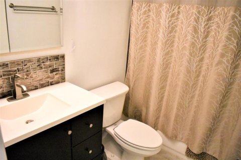 Снять в аренду кондоминиум в Южная Пасадена, Флорида 1 спальня, 52.95м2, № 2166217 - фото 13