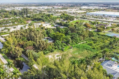 Land in Miramar, Florida № 1716843 - photo 7