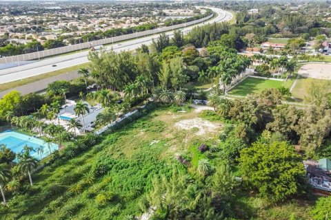 Land in Miramar, Florida № 1716843 - photo 3