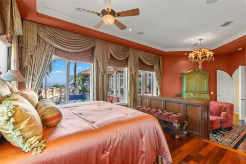 House in Tierra Verde, Florida 4 bedrooms, 514.21 sq.m. № 1534452 - photo 26
