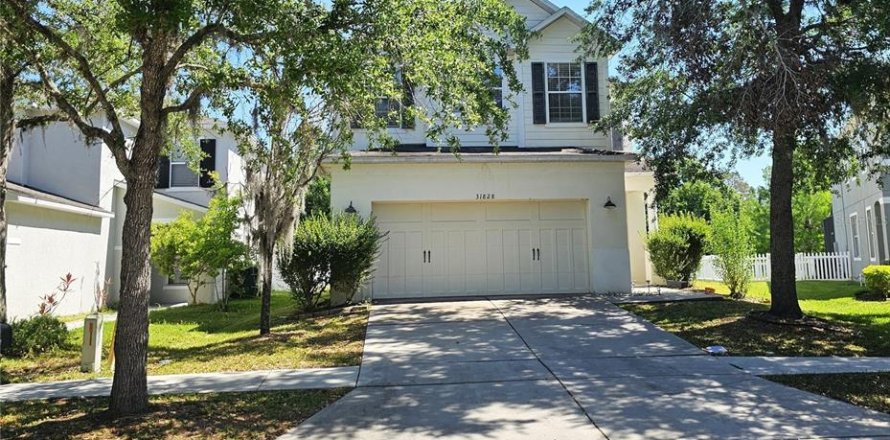 Villa ou maison à Wesley Chapel, Floride 3 chambres, 172.8 m2 № 2415355