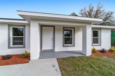 House in Ocala, Florida 3 bedrooms, 104.7 sq.m. № 1846564 - photo 1
