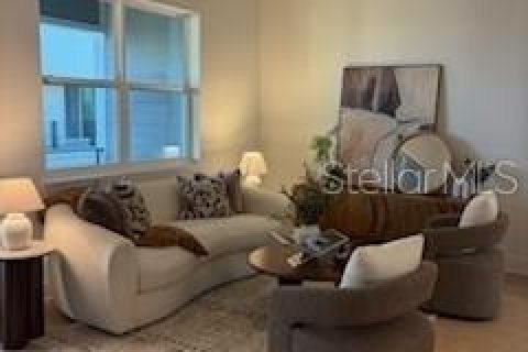 Touwnhouse à vendre à Orlando, Floride: 3 chambres, 173.45 m2 № 2431811 - photo 5