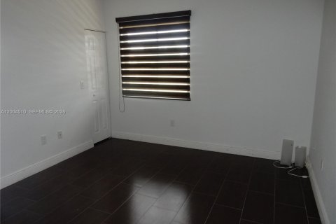 Villa ou maison à vendre à Doral, Floride: 5 chambres, 264.77 m2 № 2068489 - photo 21