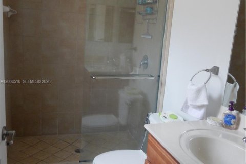 Villa ou maison à vendre à Doral, Floride: 5 chambres, 264.77 m2 № 2068489 - photo 23