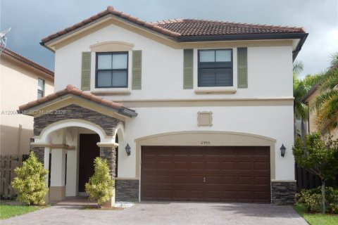 Villa ou maison à Doral, Floride 5 chambres, 264.77 m2 № 2068489