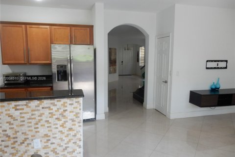 Villa ou maison à vendre à Doral, Floride: 5 chambres, 264.77 m2 № 2068489 - photo 14