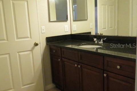 Condominio en alquiler en Orlando, Florida, 2 dormitorios, 98.76 m2 № 1803653 - foto 21