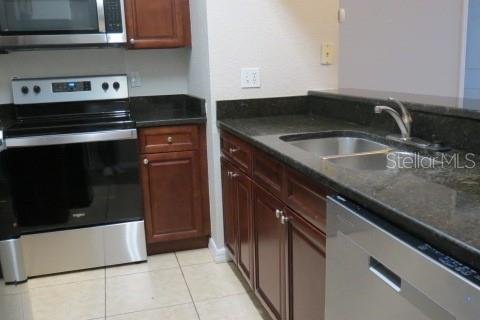 Condominio en alquiler en Orlando, Florida, 2 dormitorios, 98.76 m2 № 1803653 - foto 5