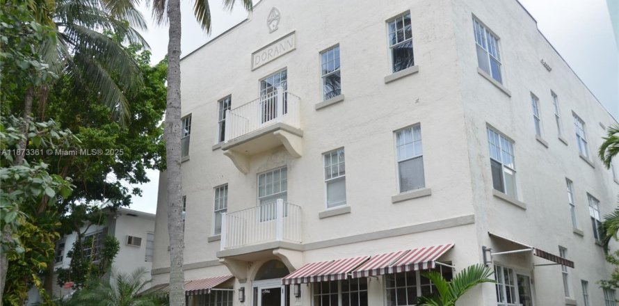 Condo in Miami Beach, Florida, 1 bedroom  № 1929313