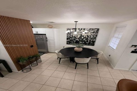 Touwnhouse à vendre à Homestead, Floride: 3 chambres, 108.6 m2 № 1945660 - photo 24