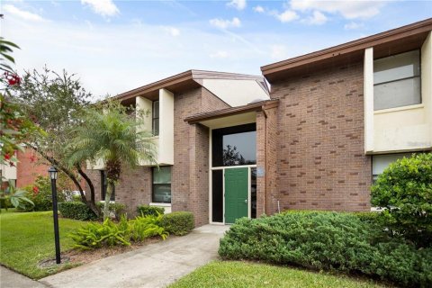Condo in Oldsmar, Florida, 2 bedrooms  № 1912650 - photo 2