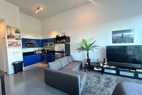 Снять в аренду кондоминиум в Майами, Флорида 47.01м2, № 1999695 - фото 5