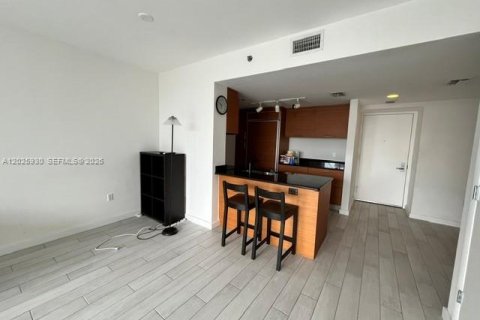 Copropriété à louer à Miami, Floride: 1 chambre, 78.5 m2 № 2145737 - photo 9