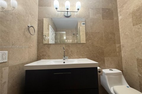 Снять в аренду кондоминиум в Майами-Бич, Флорида 2 спальни, 85.84м2, № 2006369 - фото 12