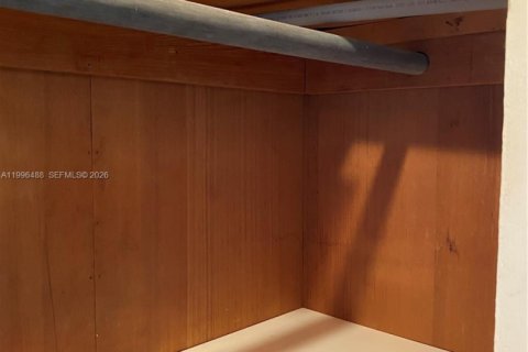 Condo in Coral Gables, Florida, 1 bedroom  № 2066223 - photo 22