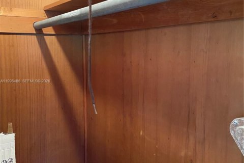 Condo in Coral Gables, Florida, 1 bedroom  № 2066223 - photo 21