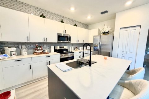 Casa en alquiler en Homestead, Florida, 5 dormitorios № 2153148 - foto 20