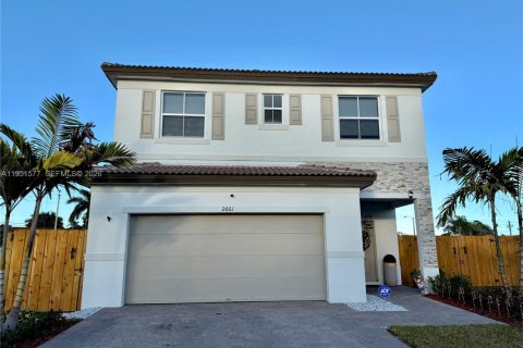 Casa en alquiler en Homestead, Florida, 5 dormitorios № 2153148 - foto 2