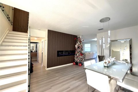 Casa en alquiler en Homestead, Florida, 5 dormitorios № 2153148 - foto 4
