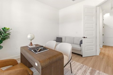Casa en venta en Winter Garden, Florida, 5 dormitorios, 263.38 m2 № 2199355 - foto 19