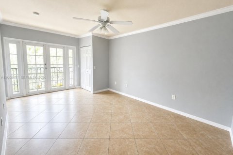 Снять в аренду квартиру в Делрей-Бич, Флорида 2 спальни, 111.48м2, № 2168179 - фото 3