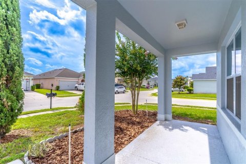 House in Haines City, Florida 5 bedrooms, 243.03 sq.m. № 2199961 - photo 9