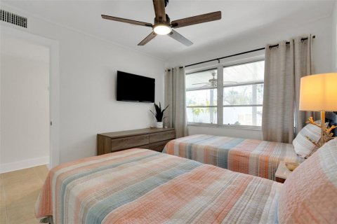 Casa en venta en Holmes Beach, Florida, 2 dormitorios, 87.33 m2 № 1831365 - foto 23