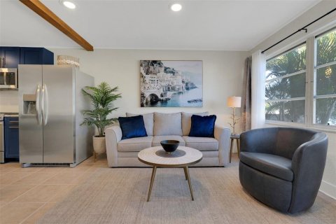 Casa en venta en Holmes Beach, Florida, 2 dormitorios, 87.33 m2 № 1831365 - foto 6