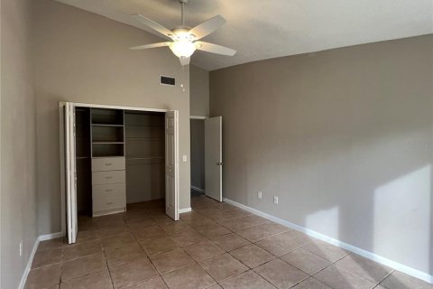 Immobilier commercial à vendre à Port Charlotte, Floride: 4 chambres, 187.66 m2 № 2150759 - photo 9