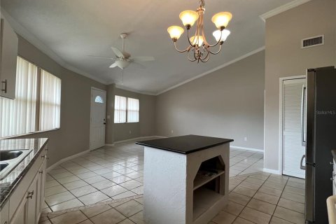 Immobilier commercial à vendre à Port Charlotte, Floride: 4 chambres, 187.66 m2 № 2150759 - photo 28