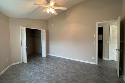 Immobilier commercial à vendre à Port Charlotte, Floride: 4 chambres, 187.66 m2 № 2150759 - photo 6