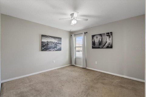 Casa en venta en Kissimmee, Florida, 4 dormitorios, 261.43 m2 № 2339084 - foto 24