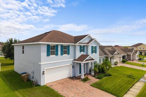 Casa en venta en Kissimmee, Florida, 4 dormitorios, 261.43 m2 № 2339084 - foto 2