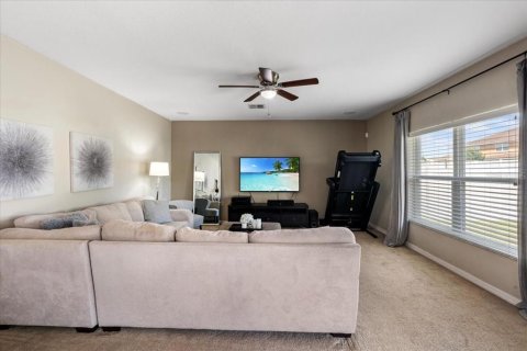 Casa en venta en Kissimmee, Florida, 4 dormitorios, 261.43 m2 № 2339084 - foto 11
