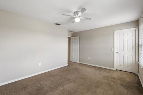 Casa en venta en Kissimmee, Florida, 4 dormitorios, 261.43 m2 № 2339084 - foto 21
