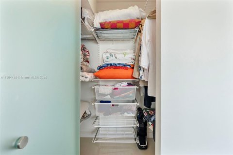 Купить кондоминиум в Майами-Бич, Флорида 1 спальня, 84.73м2, № 1963986 - фото 20