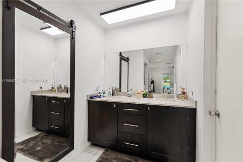 Villa ou maison à vendre à Coral Springs, Floride: 4 chambres, 195.28 m2 № 2028259 - photo 29