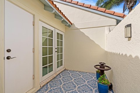 Townhouse in Wellington, Florida 1 bedroom, 67.35 sq.m. № 2082802 - photo 24